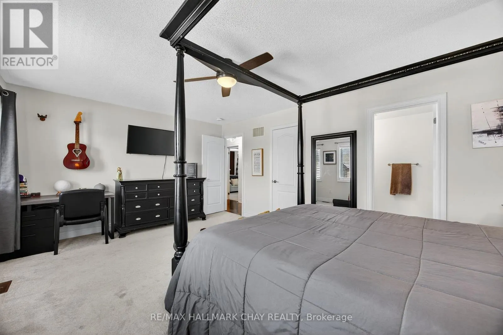 41 LANDSCAPE DRIVE