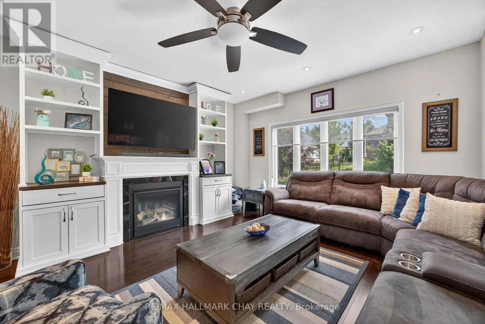 41 LANDSCAPE DRIVE
