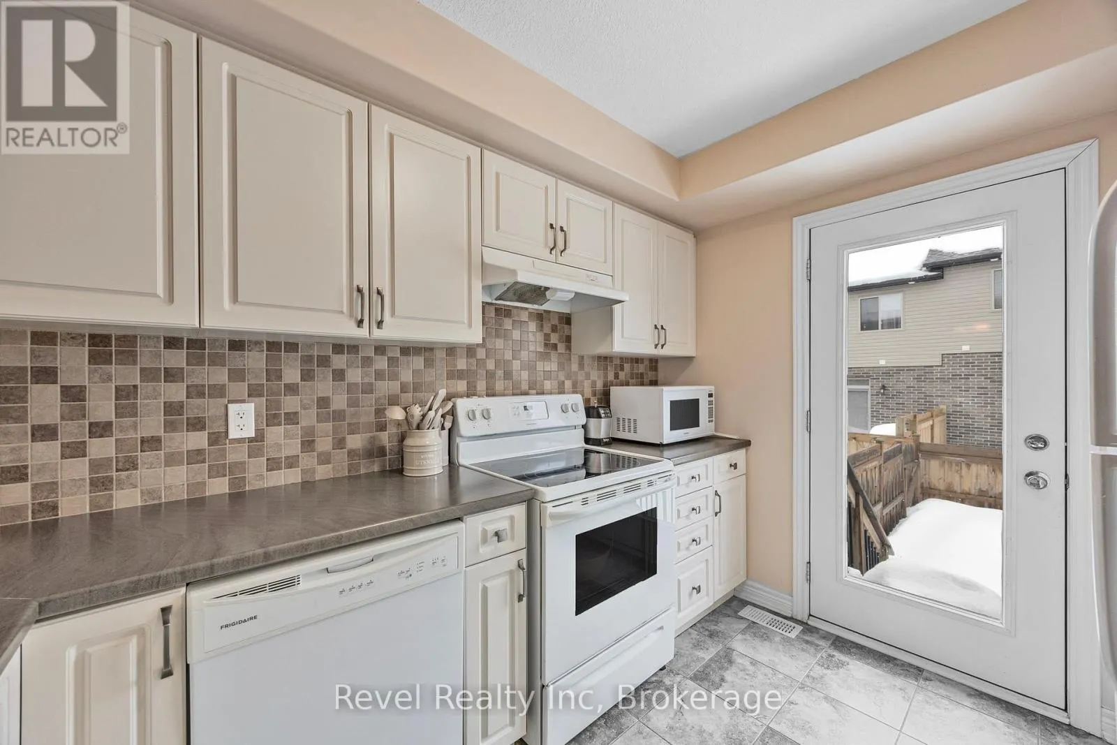 1041 COOK DRIVE