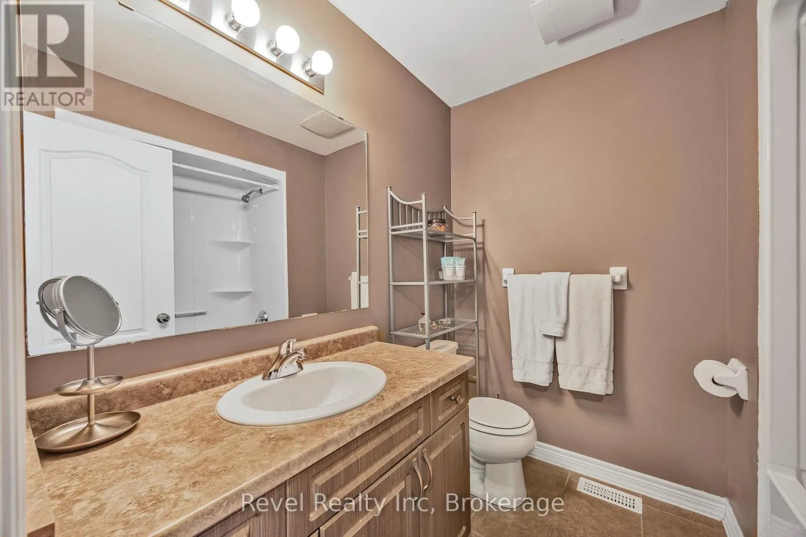 1041 COOK DRIVE