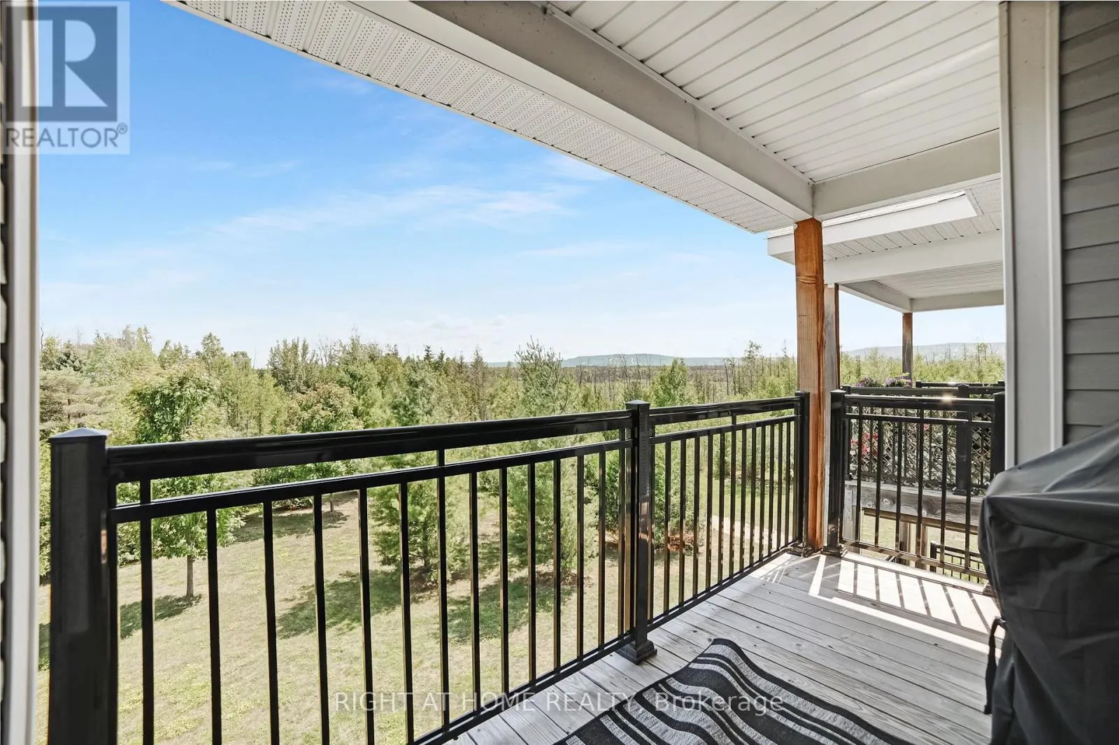 307 - 8 BRANDY LANE DRIVE