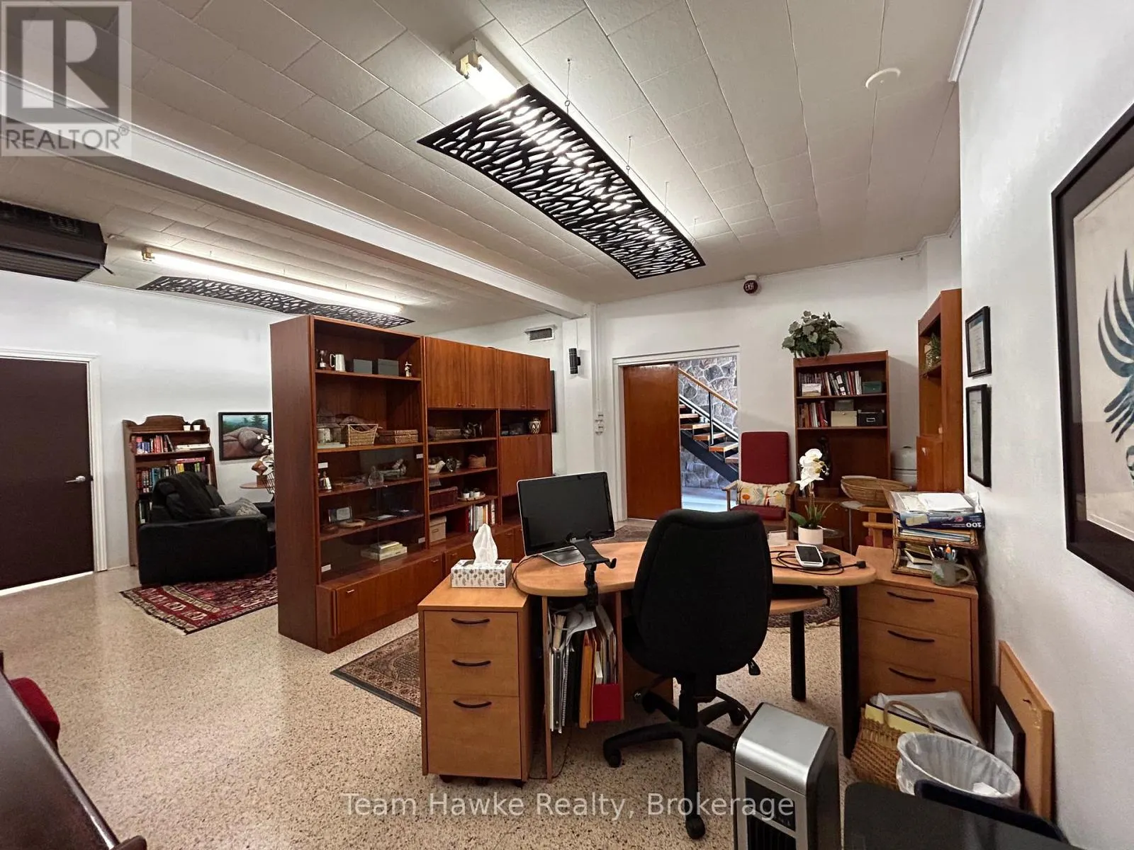 MAIN FLOOR - 518 DOMINION AVENUE, #Main Floor