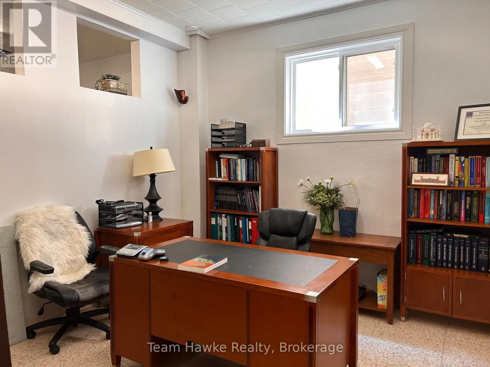 MAIN FLOOR - 518 DOMINION AVENUE, #Main Floor