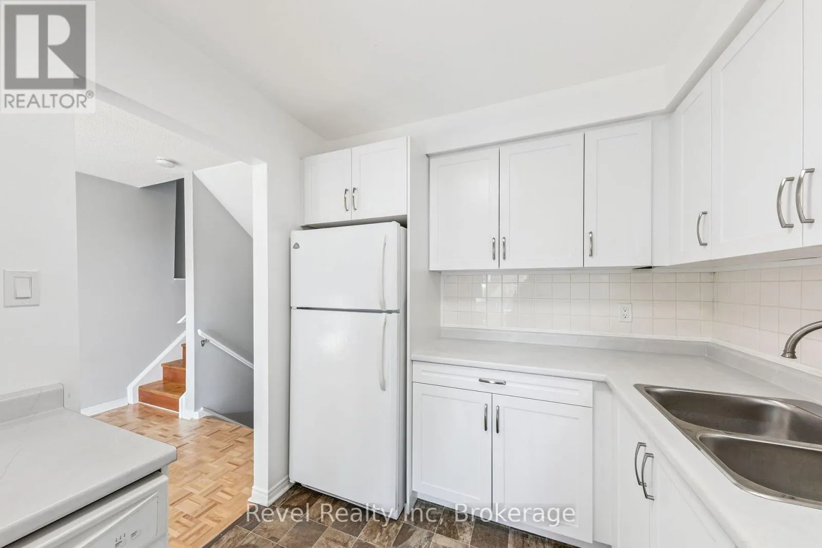 74 - 778 WILLIAM STREET, #74