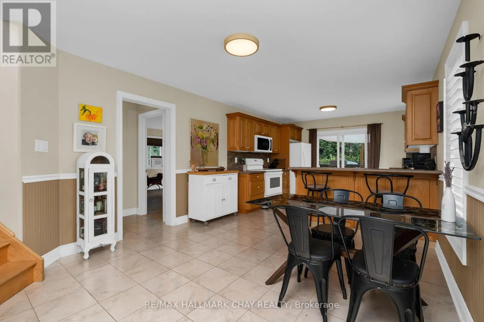 19 CONSTANCE BOULEVARD