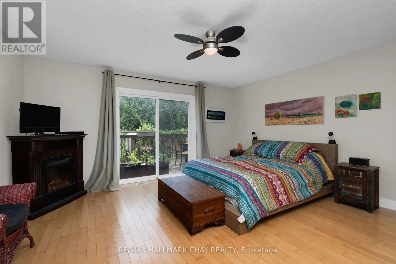 19 CONSTANCE BOULEVARD