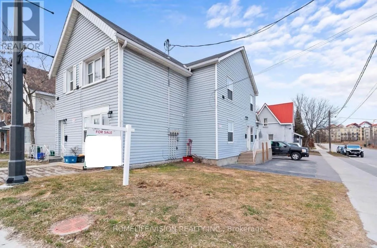 78 FRONT STREET S