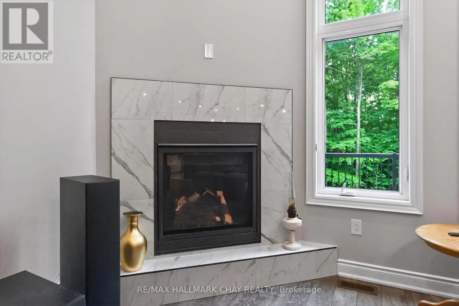2 TIMBERLAND COURT S
