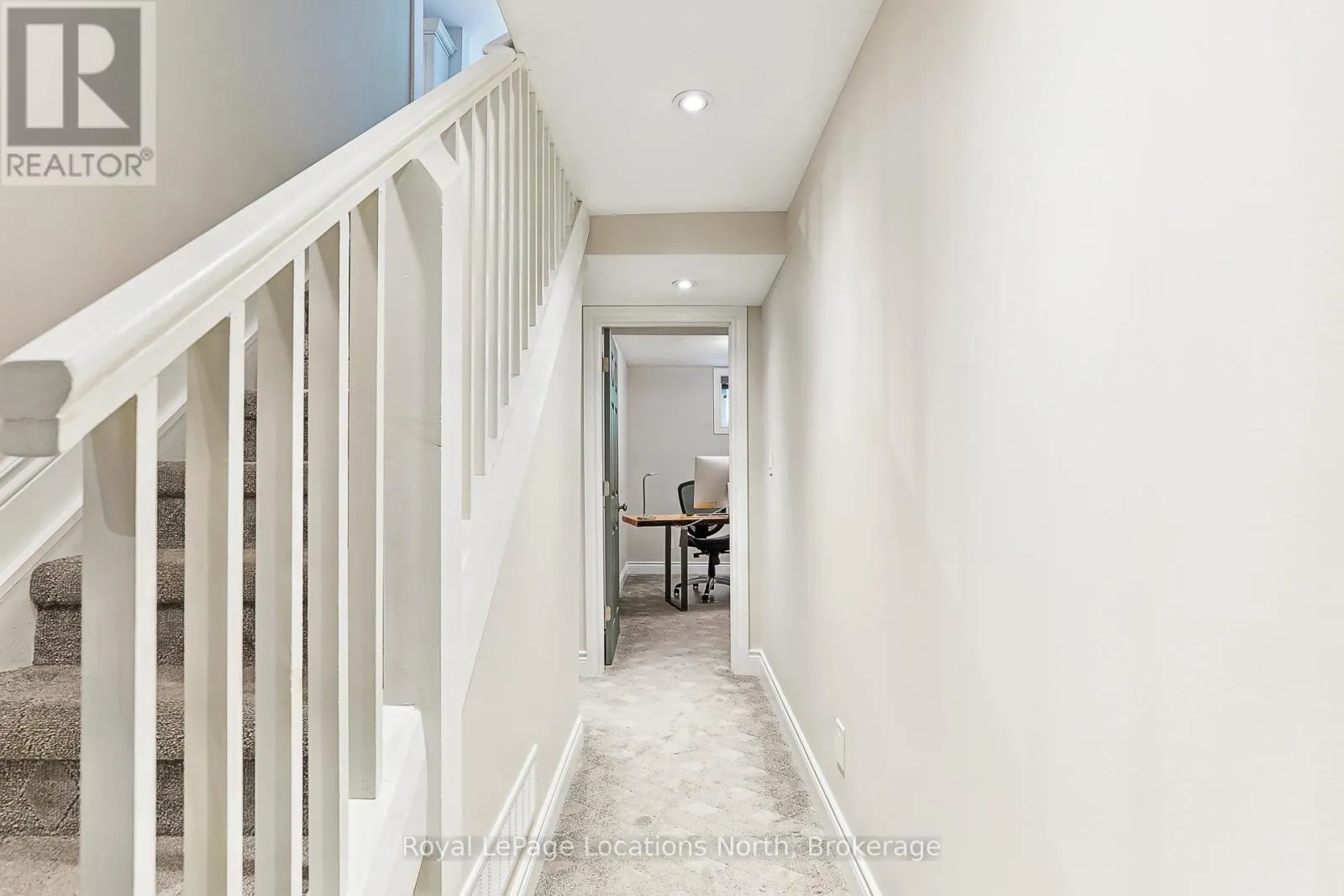 434 OAK STREET