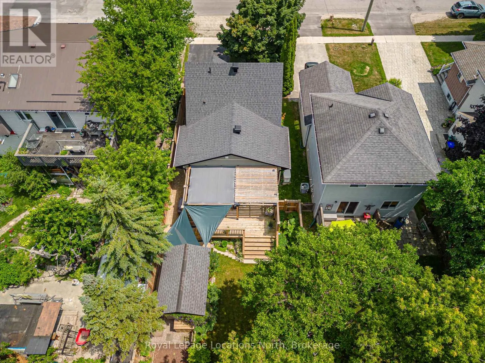 434 OAK STREET