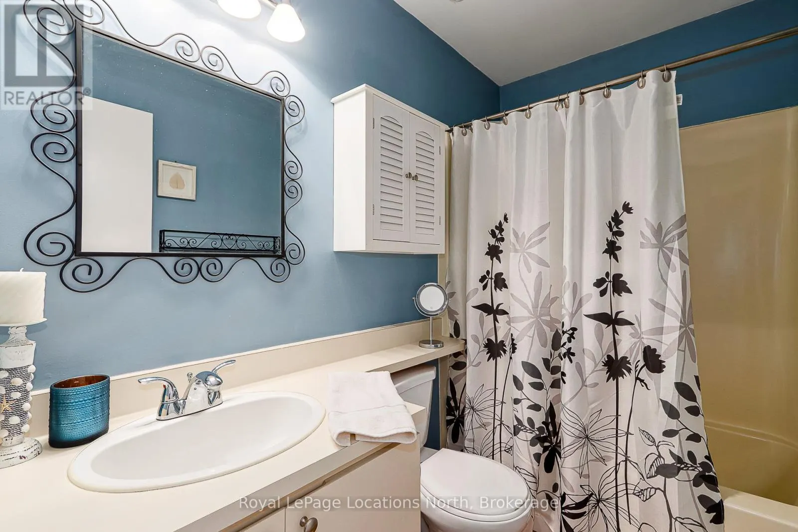 440 OXBOW CRESCENT