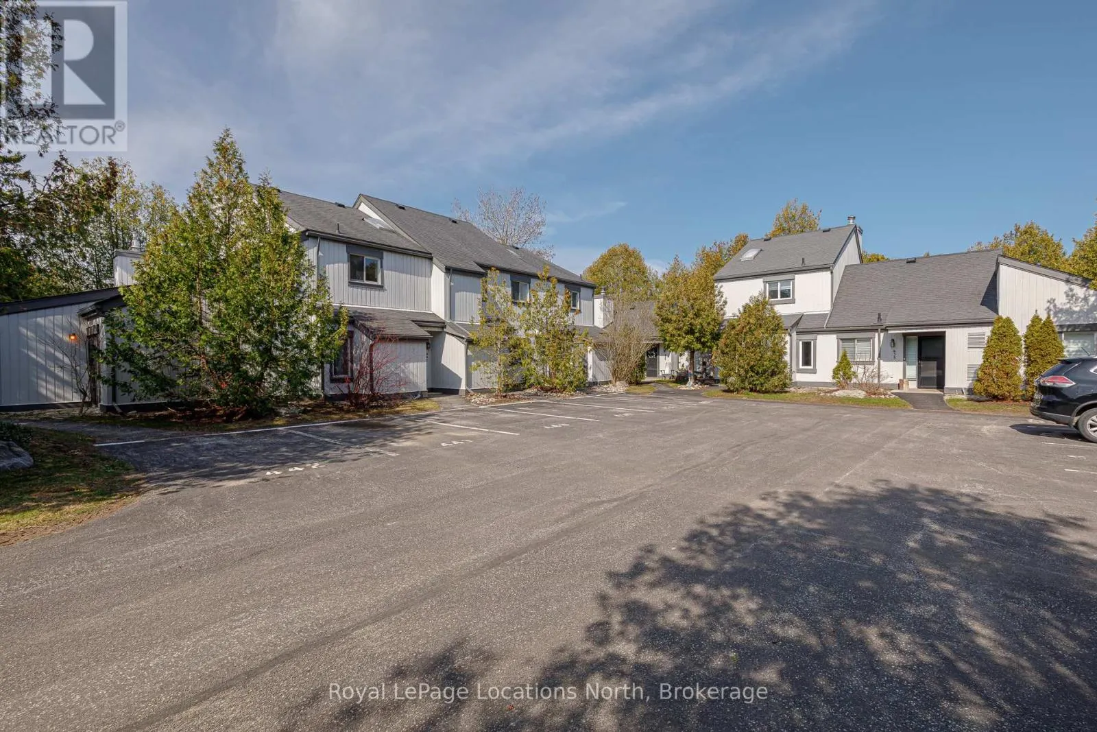 440 OXBOW CRESCENT