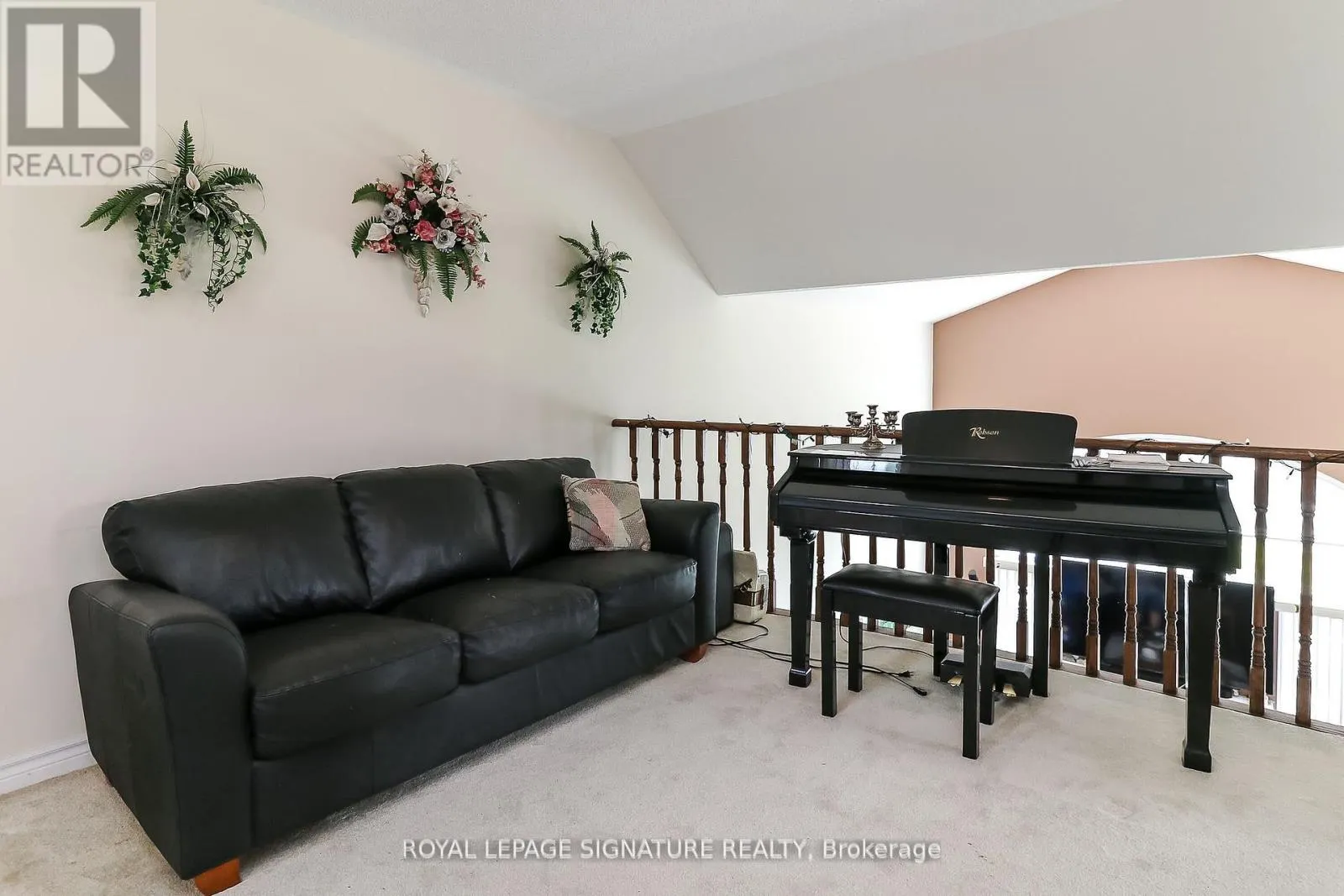48 ALLEGRA DRIVE