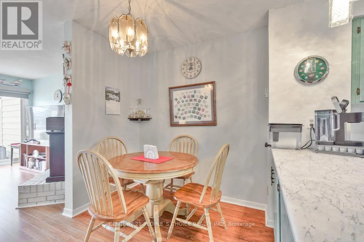 3 - 4 PARADISE BOULEVARD