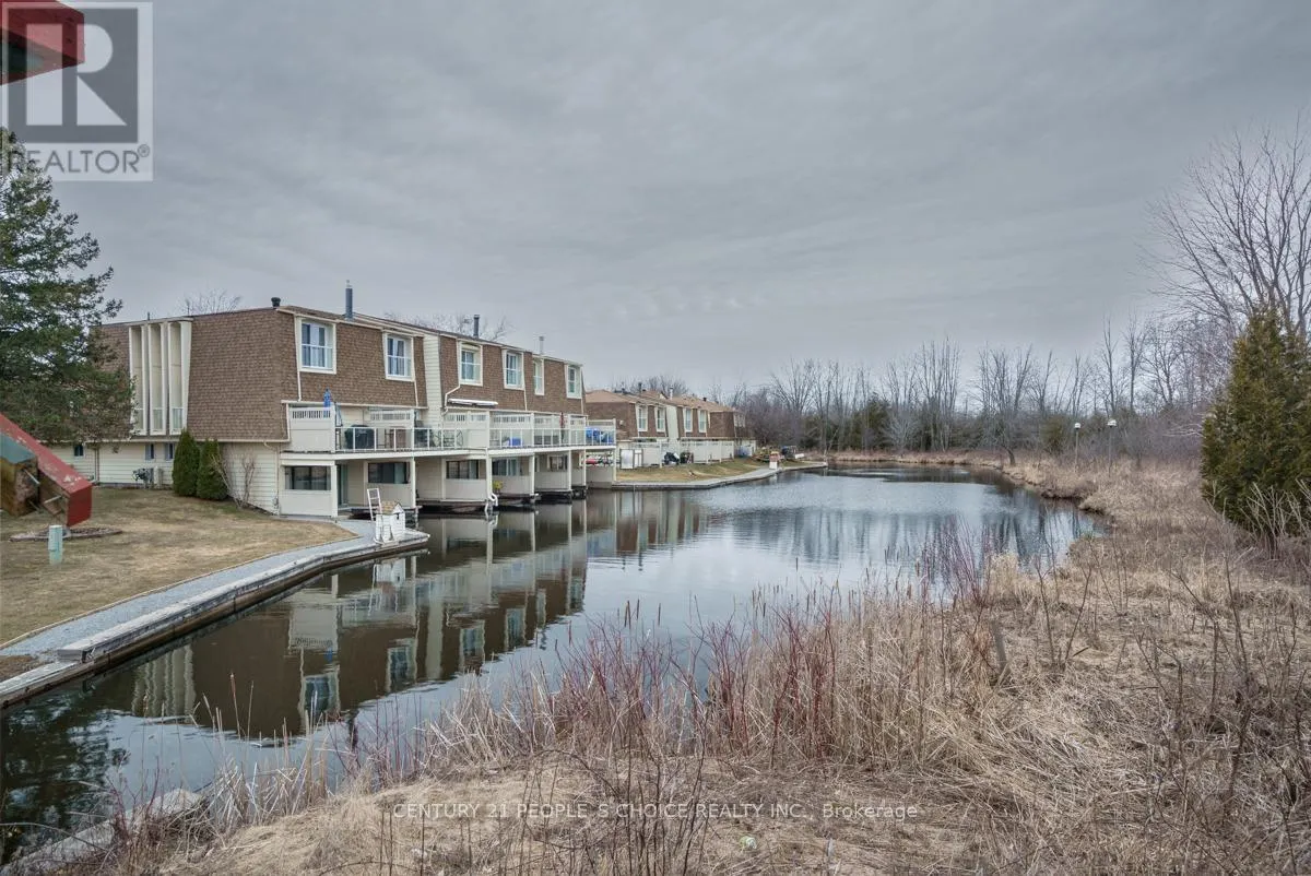 3 - 4 PARADISE BOULEVARD
