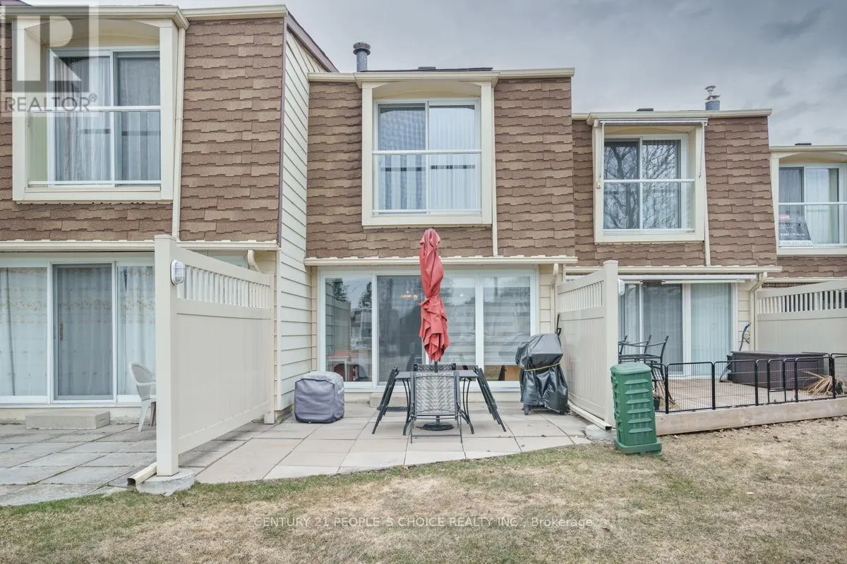 3 - 4 PARADISE BOULEVARD