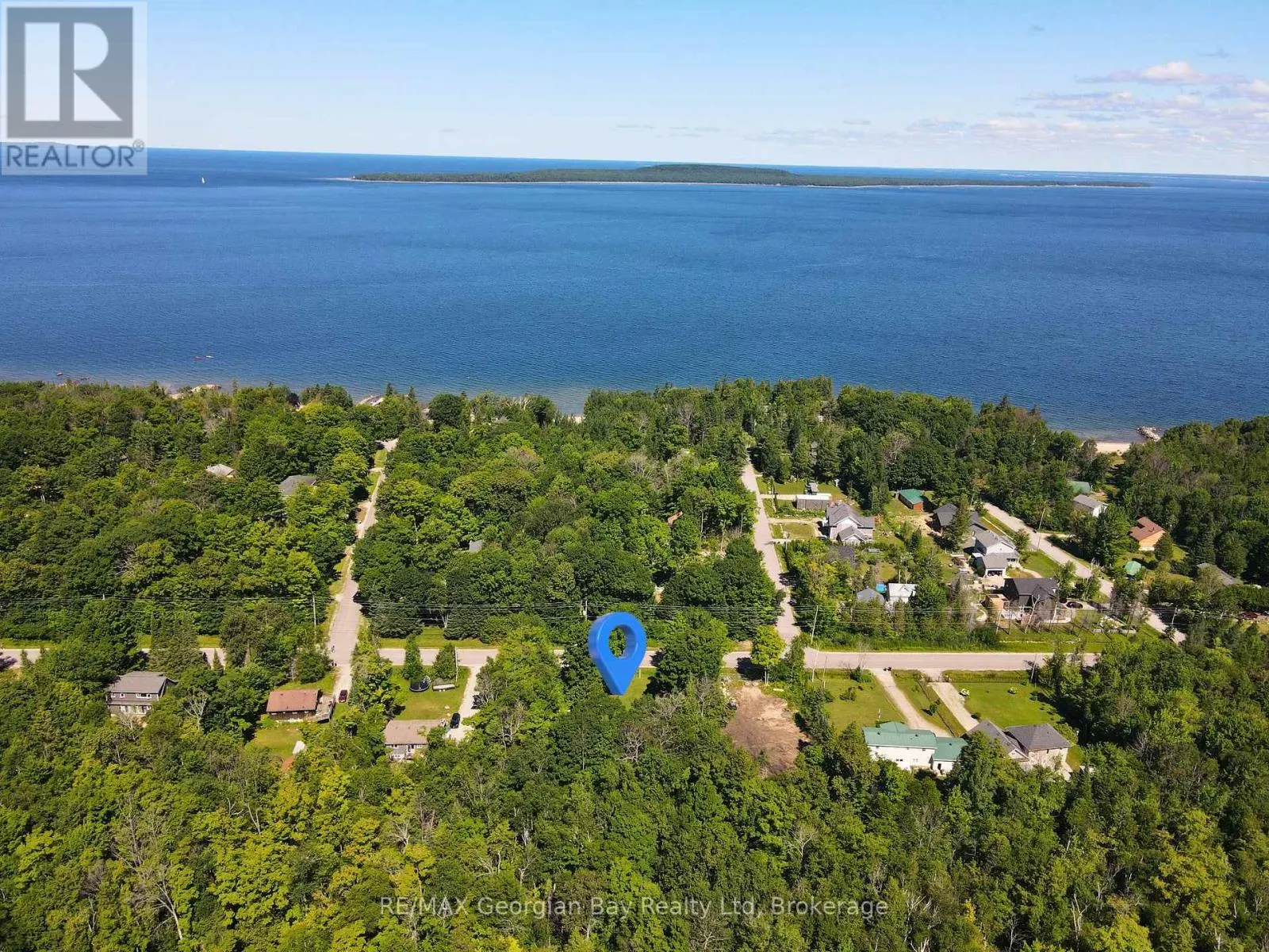 2284 CHAMPLAIN ROAD