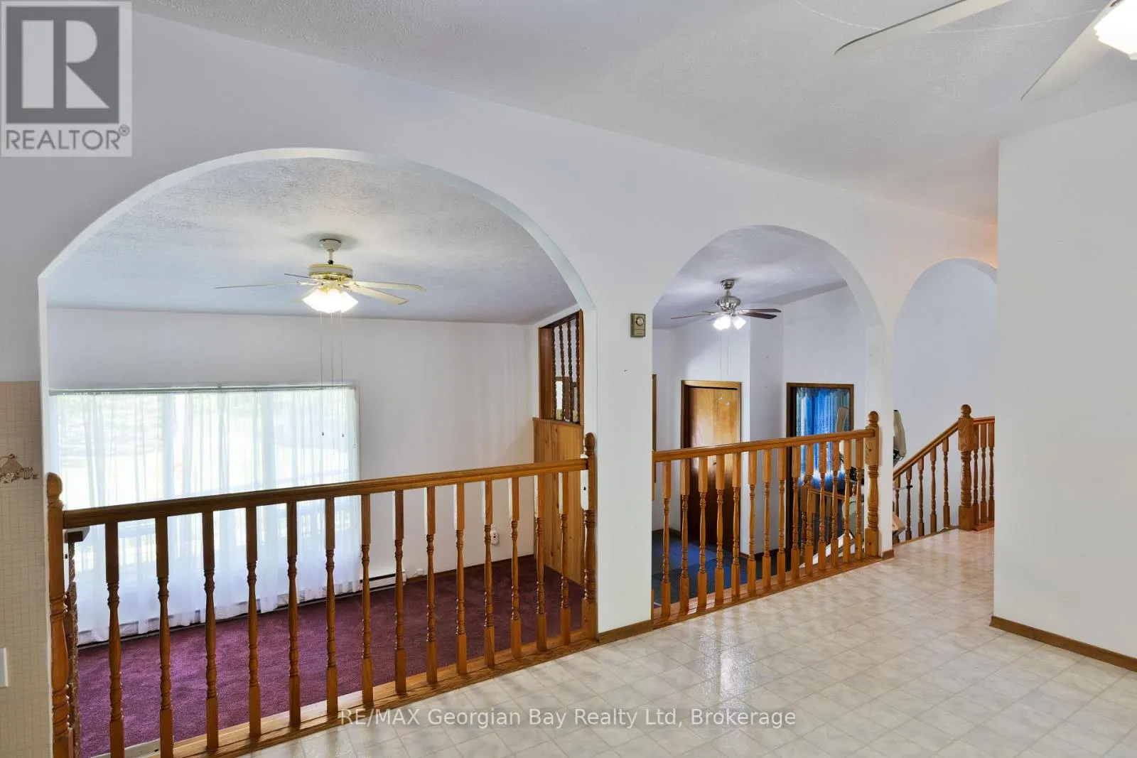 2284 CHAMPLAIN ROAD