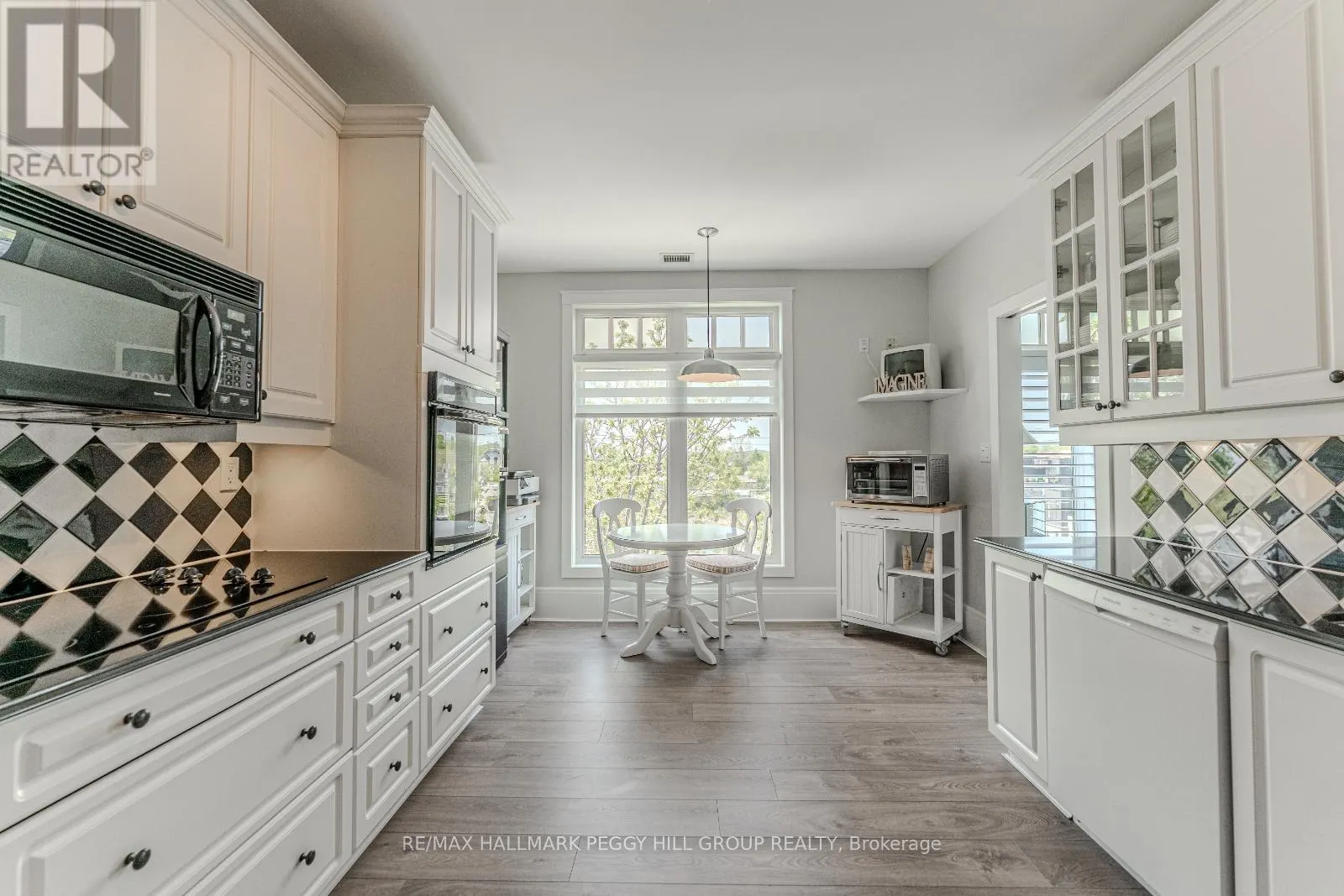401 - 140 CEDAR ISLAND ROAD