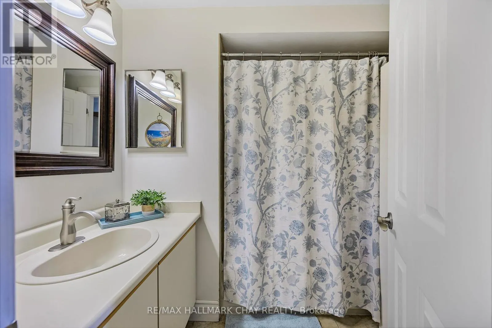 26 CHERRY TRAIL
