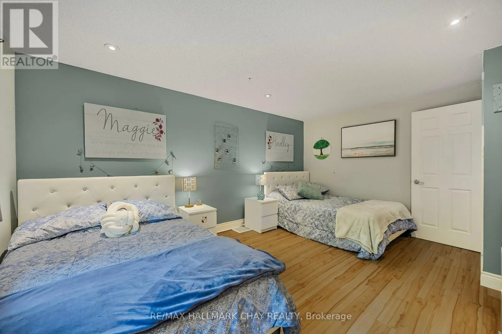 26 CHERRY TRAIL