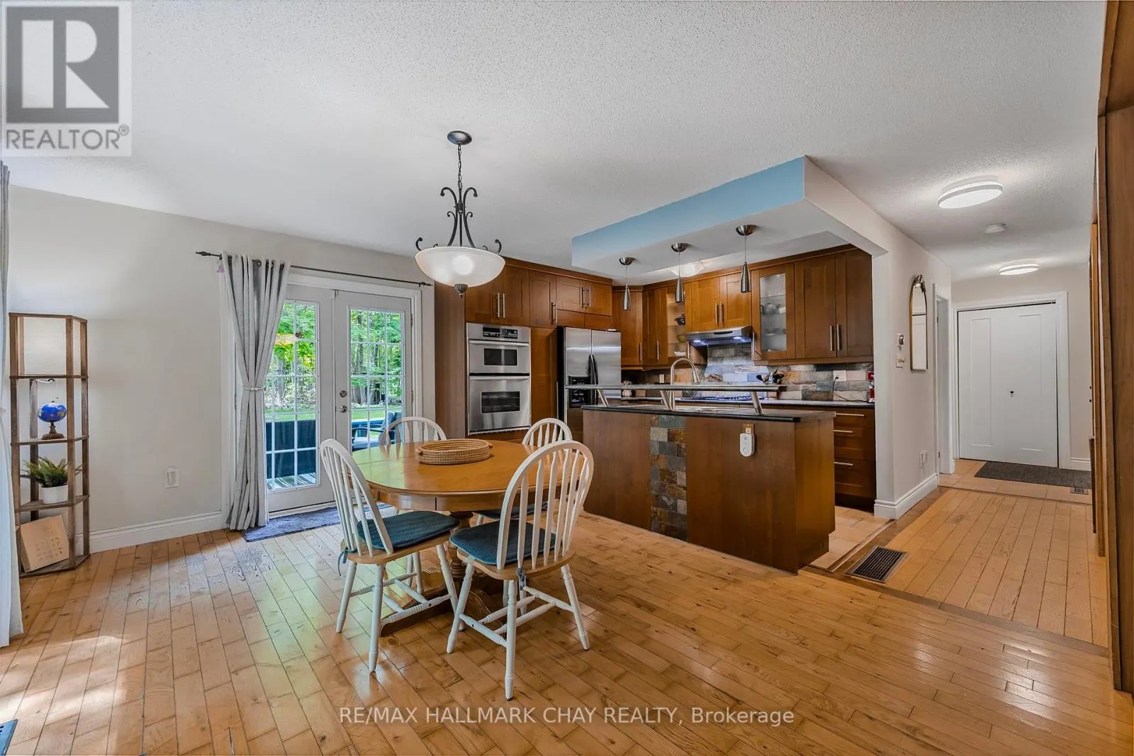 26 CHERRY TRAIL