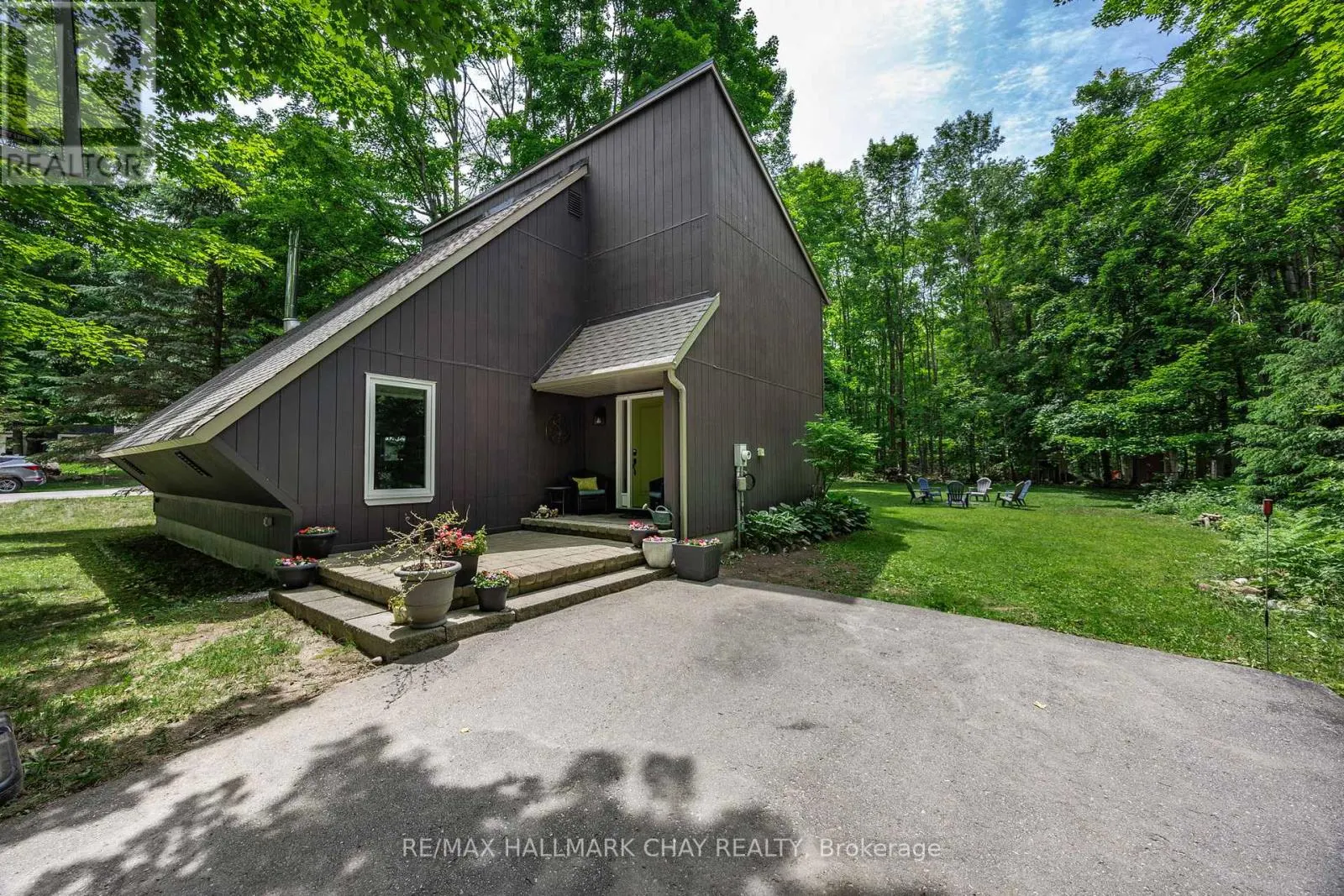 26 CHERRY TRAIL