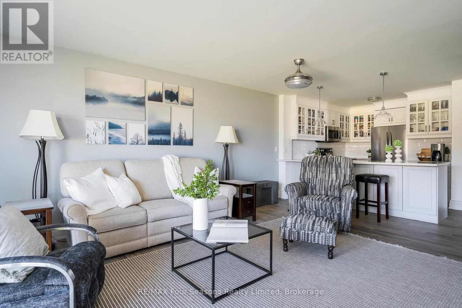 18 - 44 TROTT BOULEVARD, #18