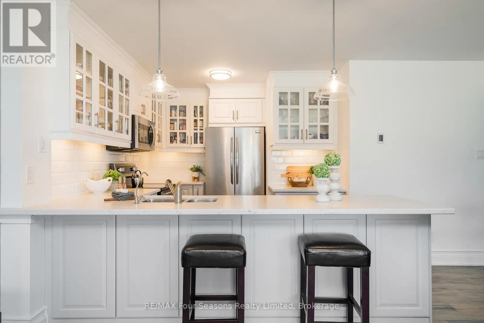 18 - 44 TROTT BOULEVARD, #18