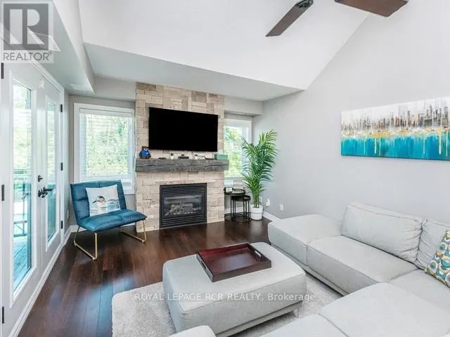 302 - 3 BRANDY LANE DRIVE