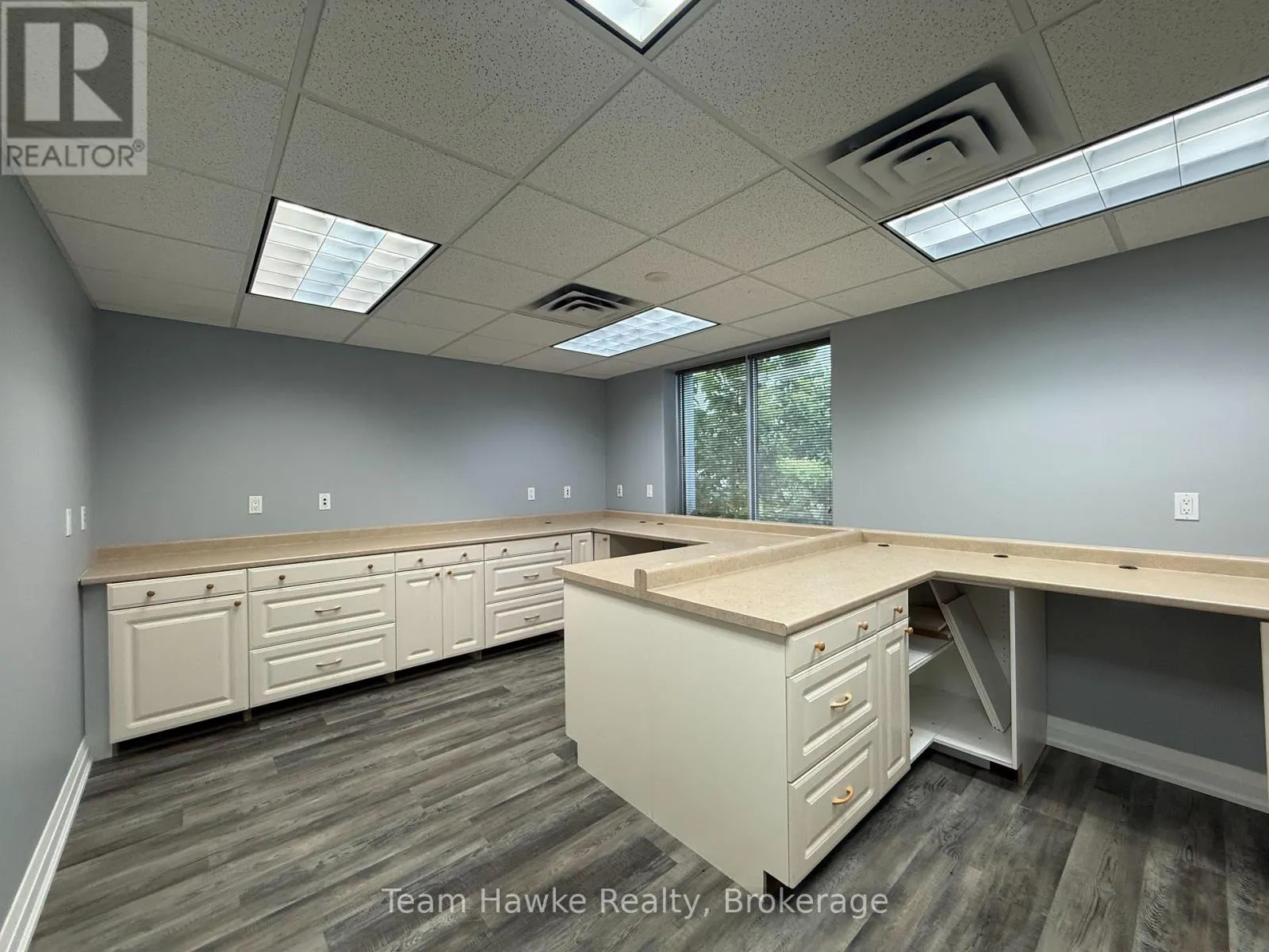 2W - 361 KING STREET, #2W