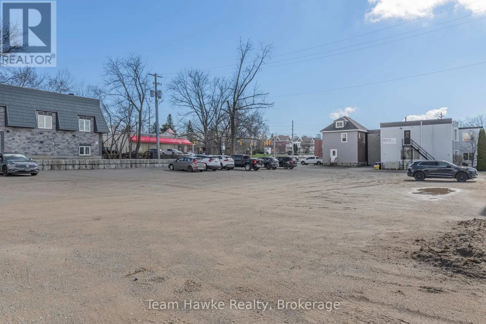 1 - 361 KING STREET, #1