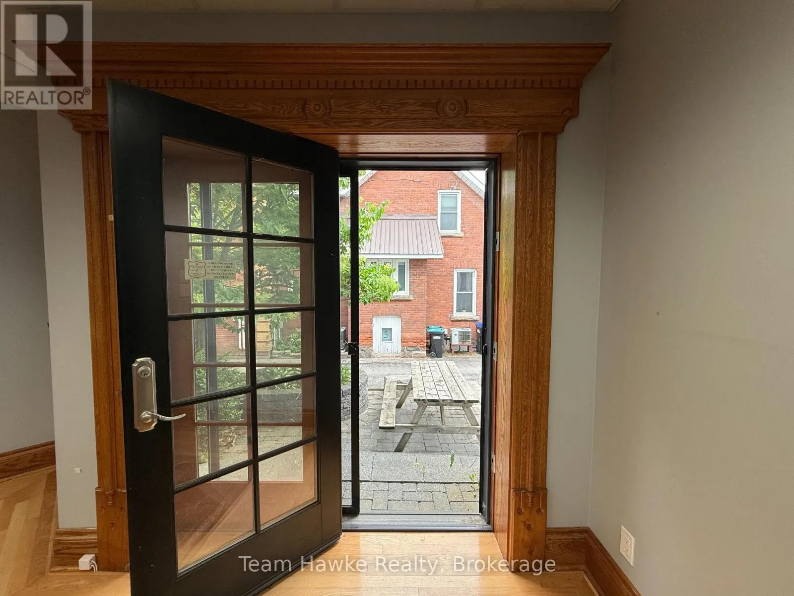 1E - 361 KING STREET, #1E