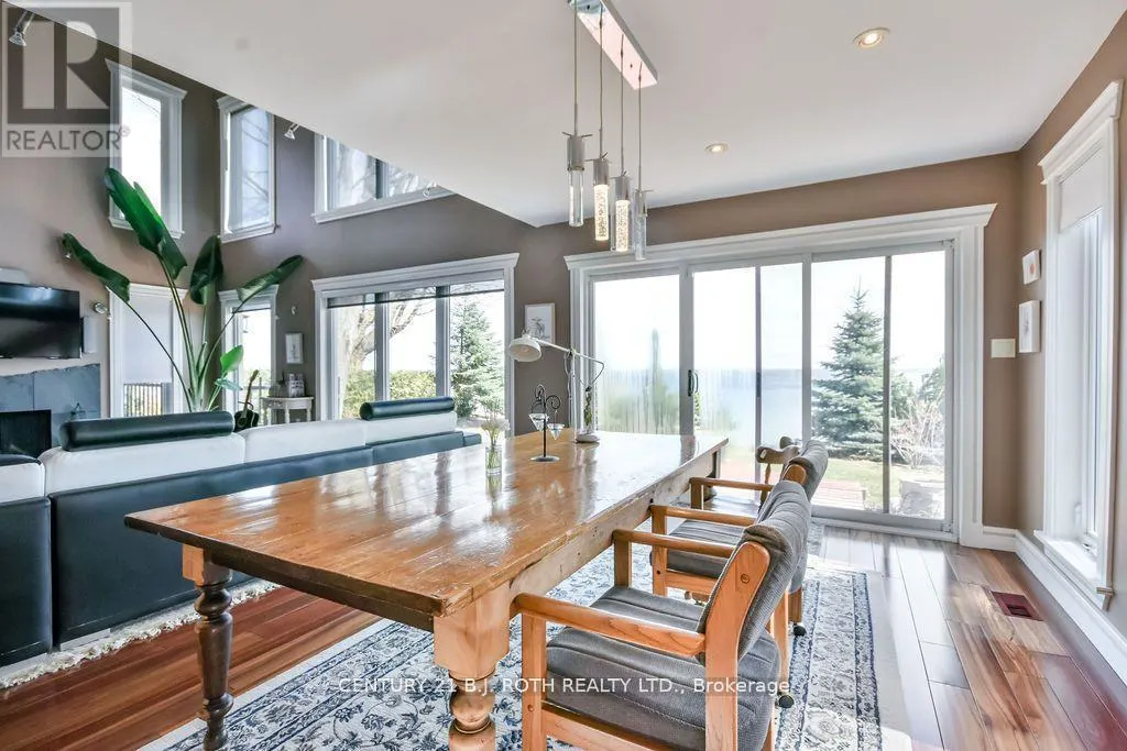 73 LAKESHORE ROAD W