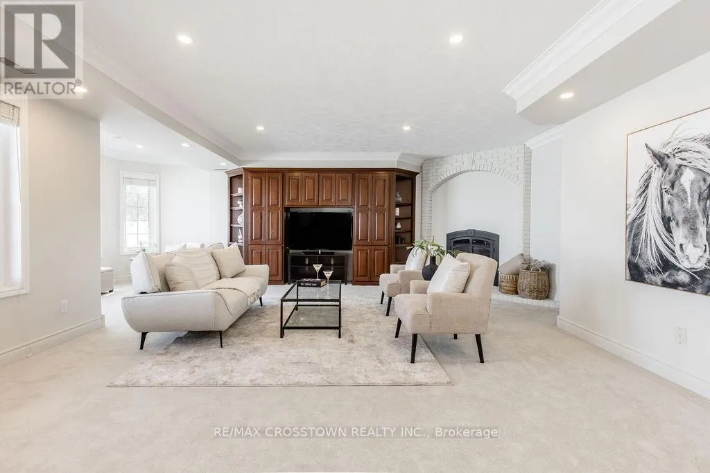3 STANLEY AVENUE