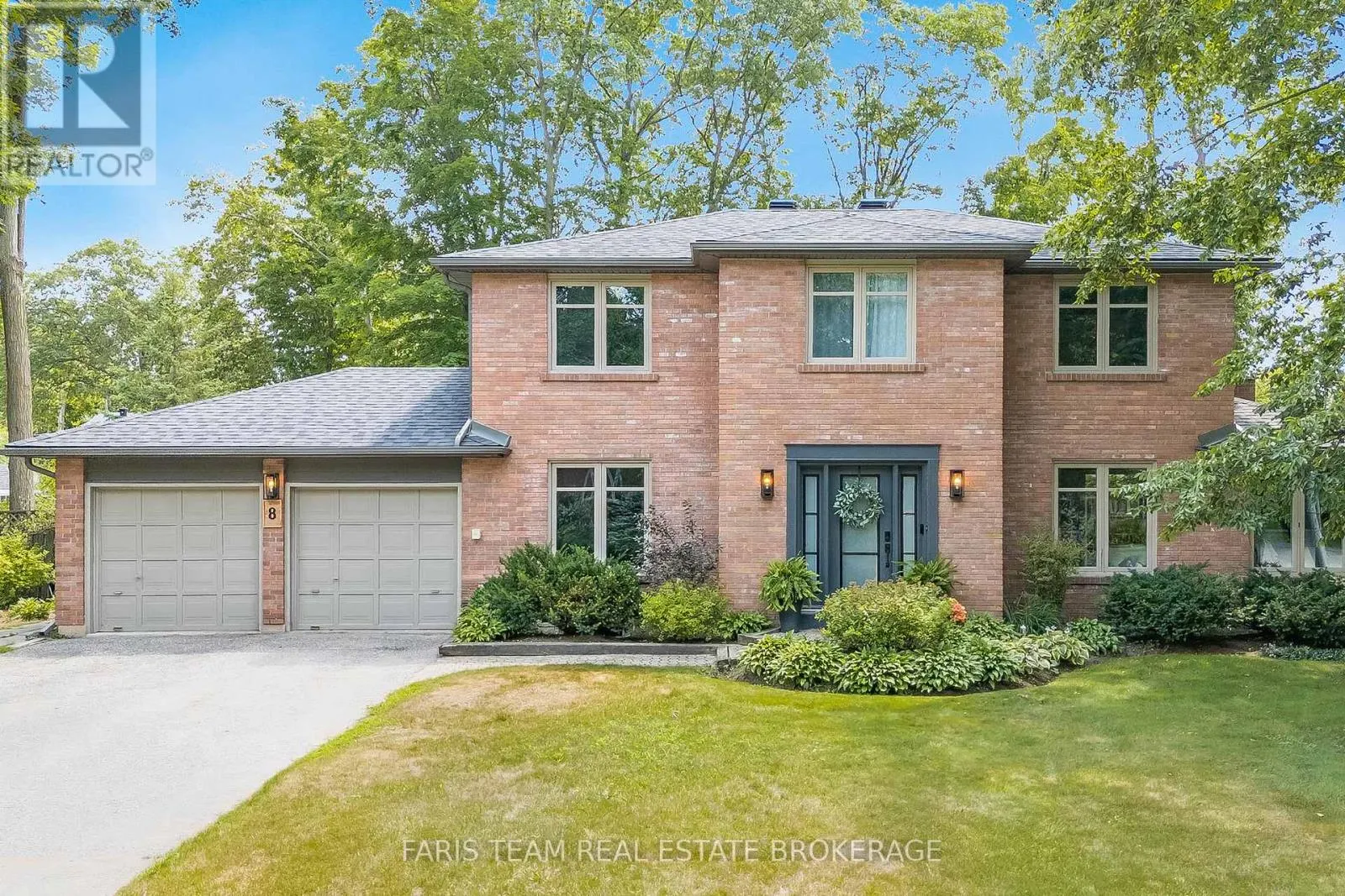 8 MALTA CRESCENT