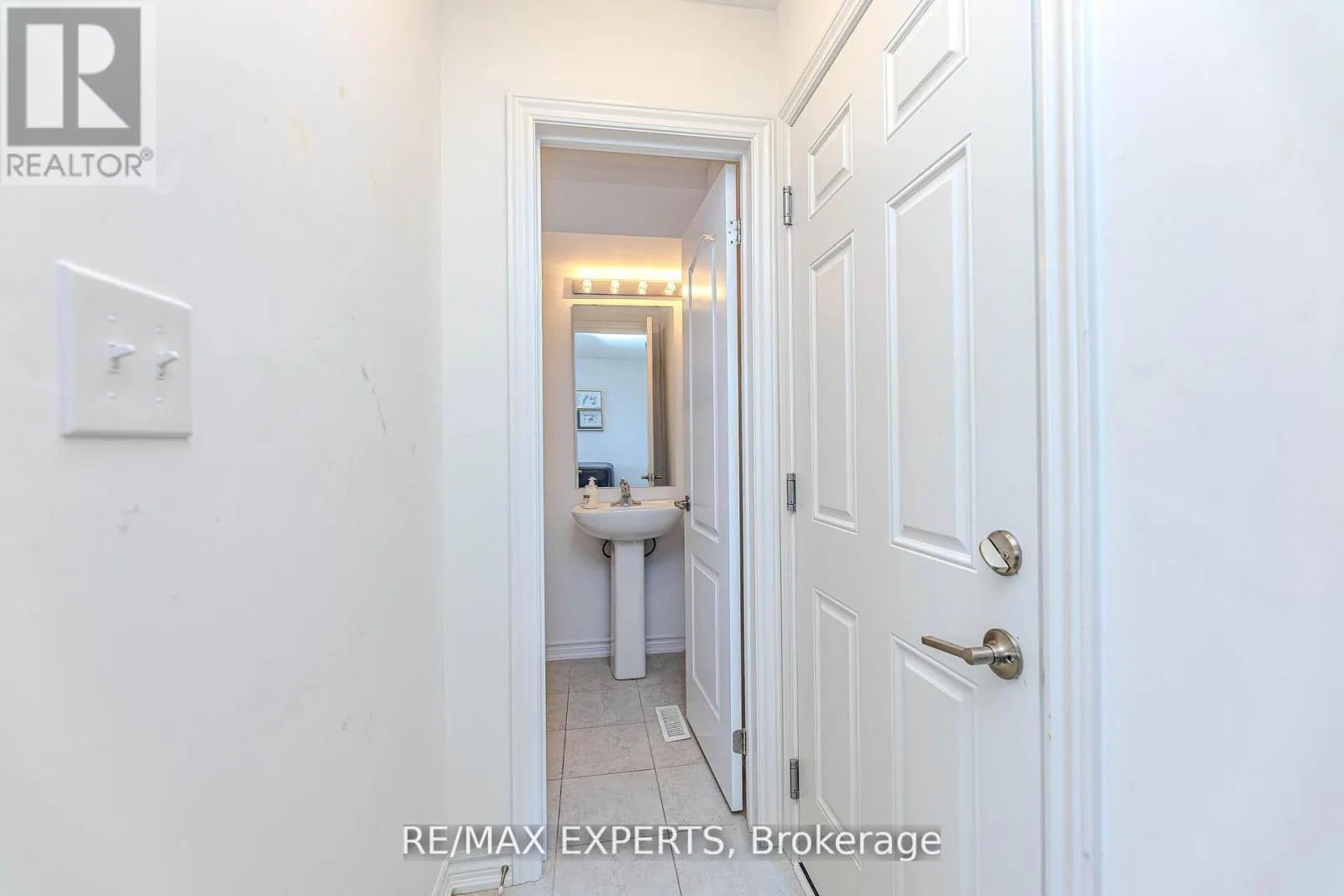 10 BROWN BEAR STREET