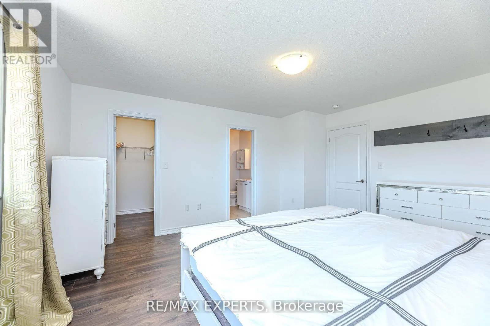 10 BROWN BEAR STREET