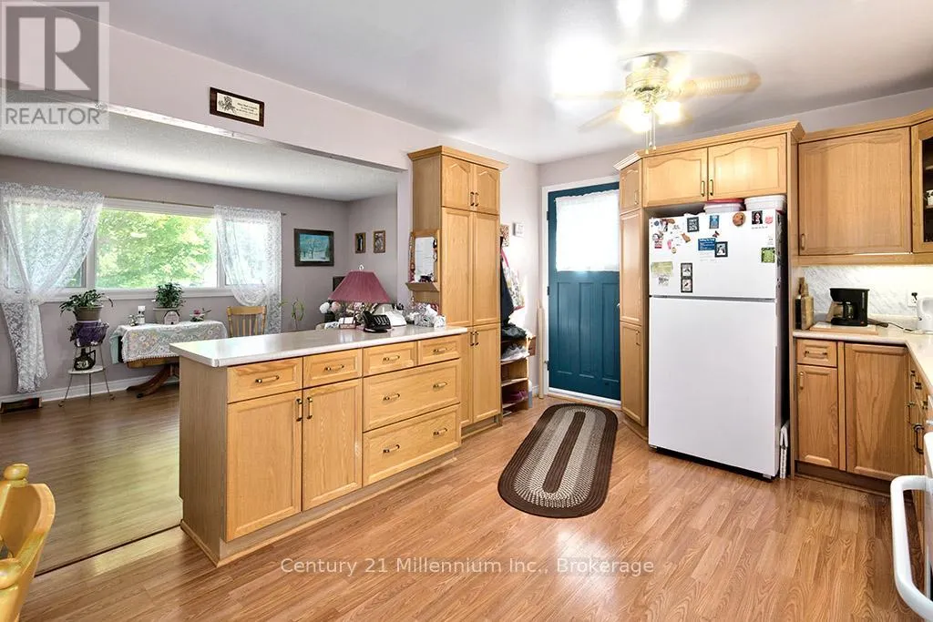 430 FOURTH STREET W