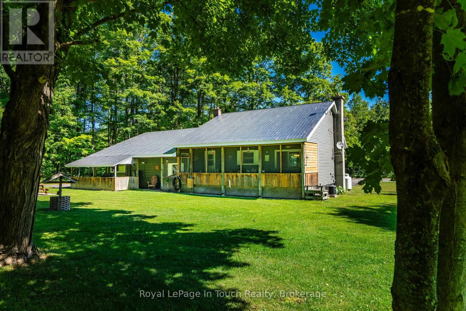 507 LAFONTAINE ROAD E