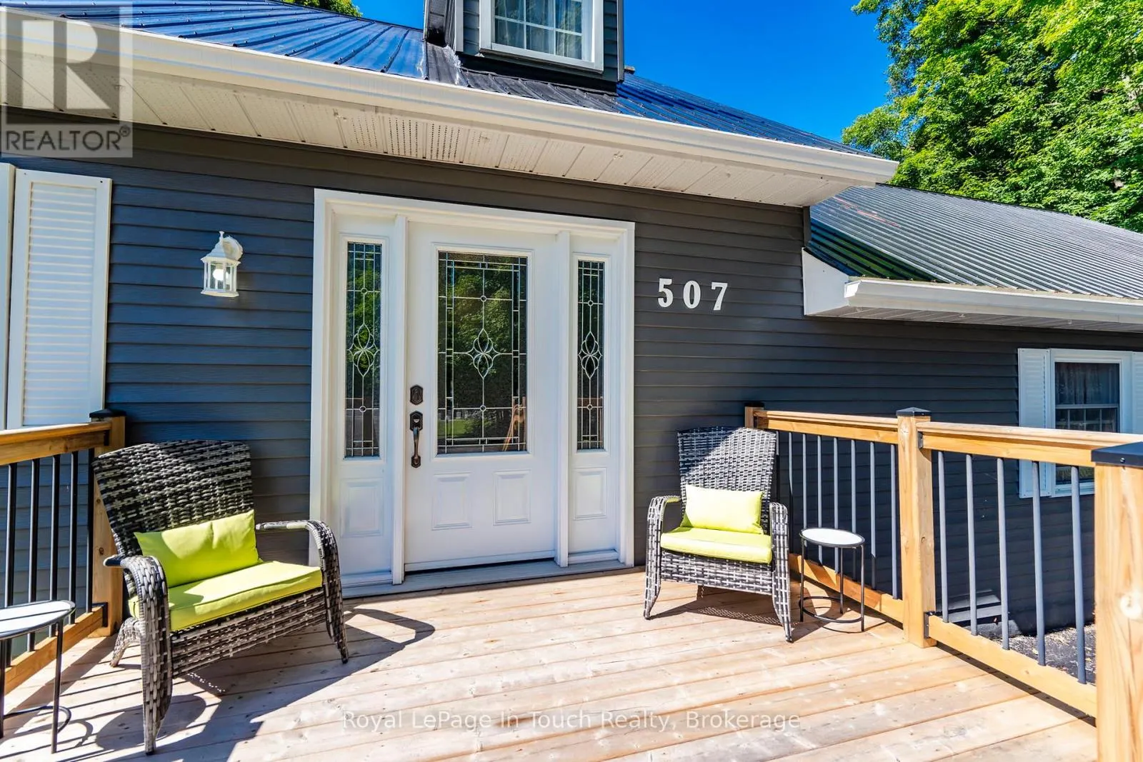 507 LAFONTAINE ROAD E