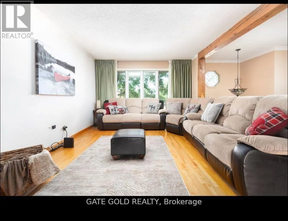 51 BECK BOULEVARD