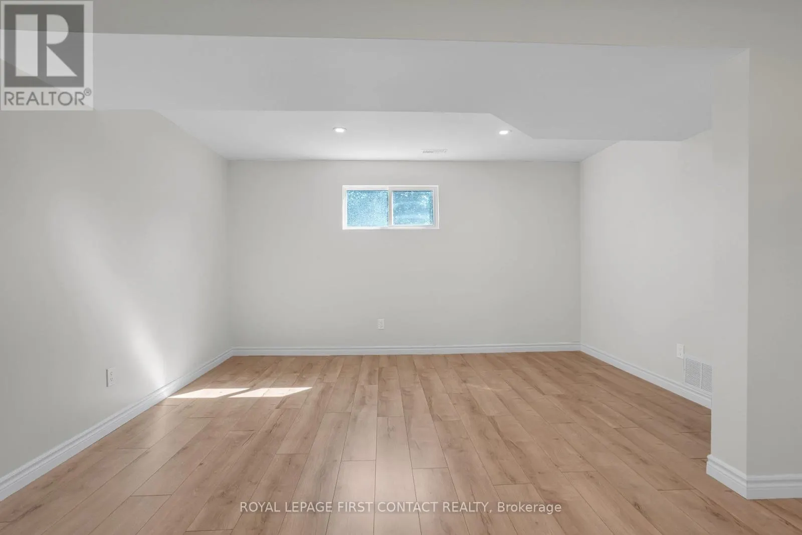 23 SPENCER TRAIL