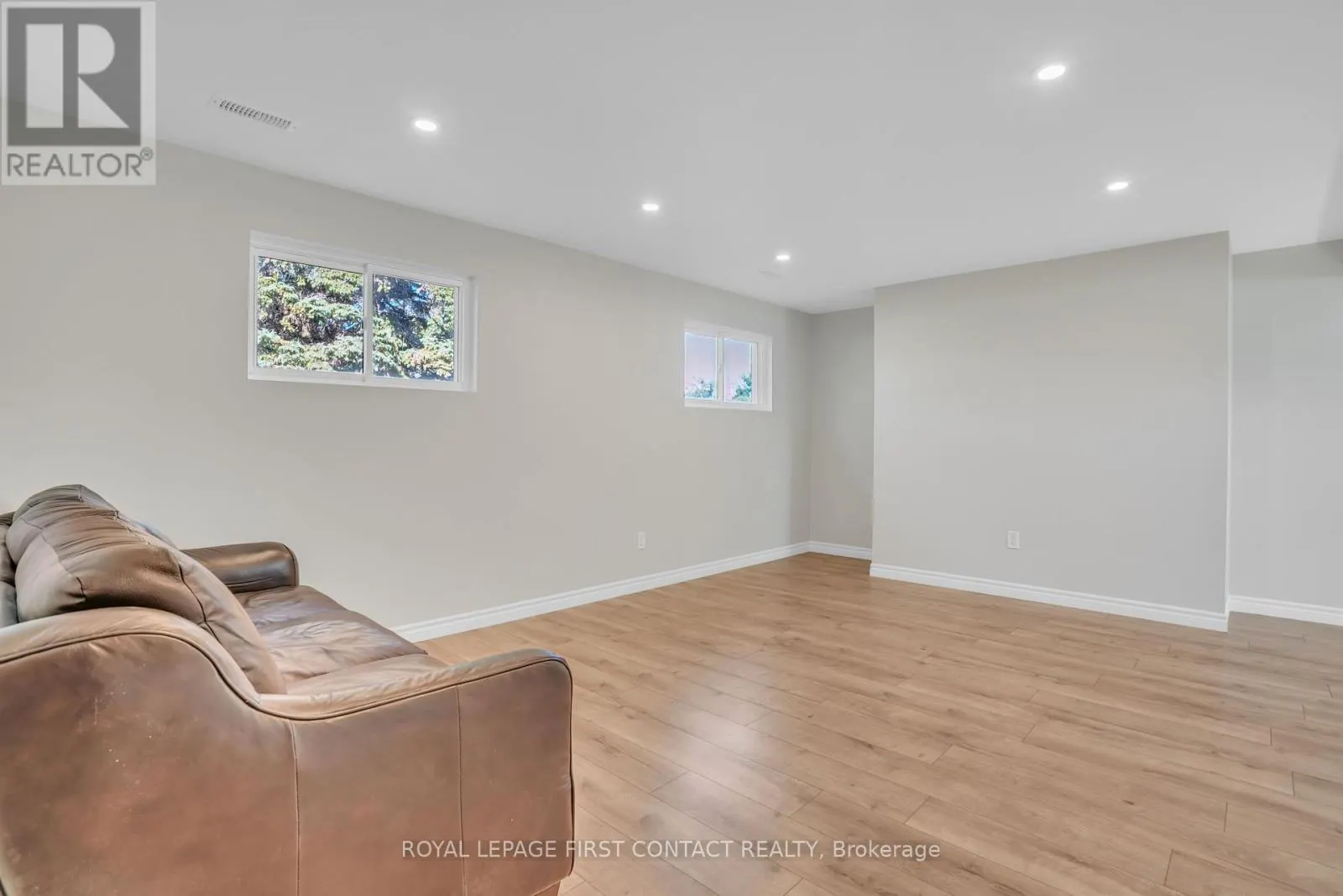 23 SPENCER TRAIL