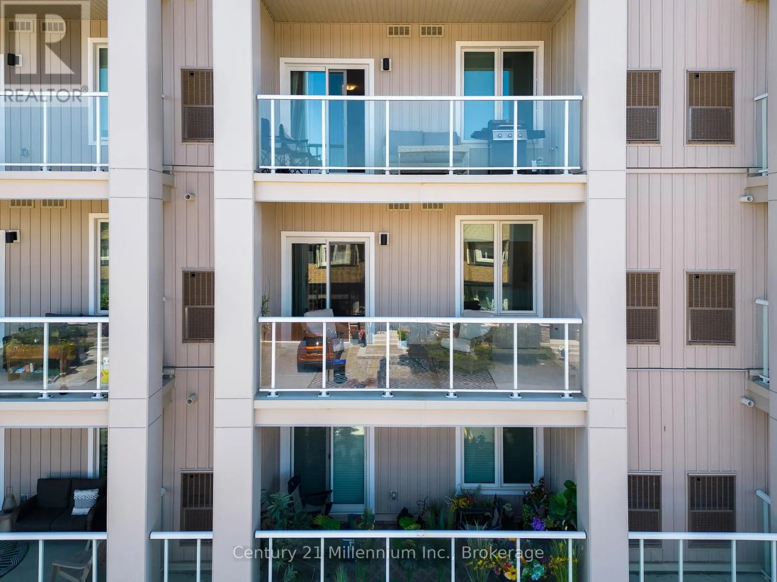 205 - 17 SPOONER CRESCENT, #205