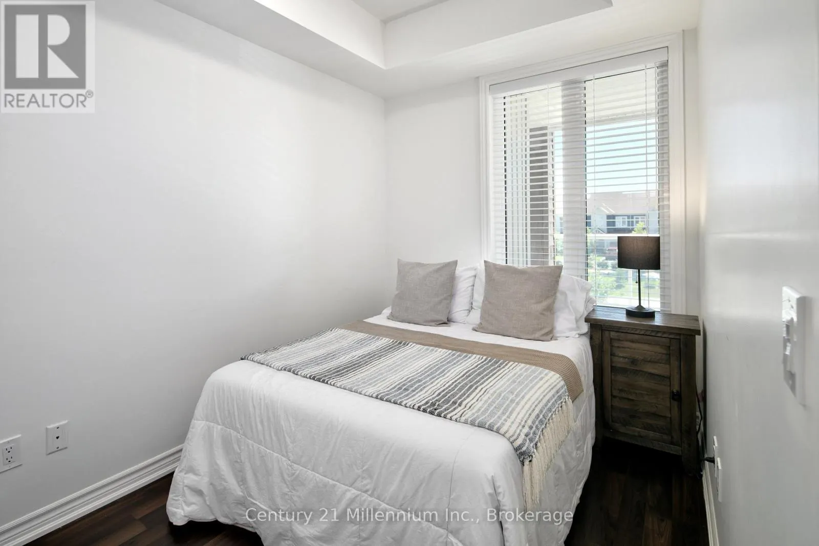 205 - 17 SPOONER CRESCENT, #205