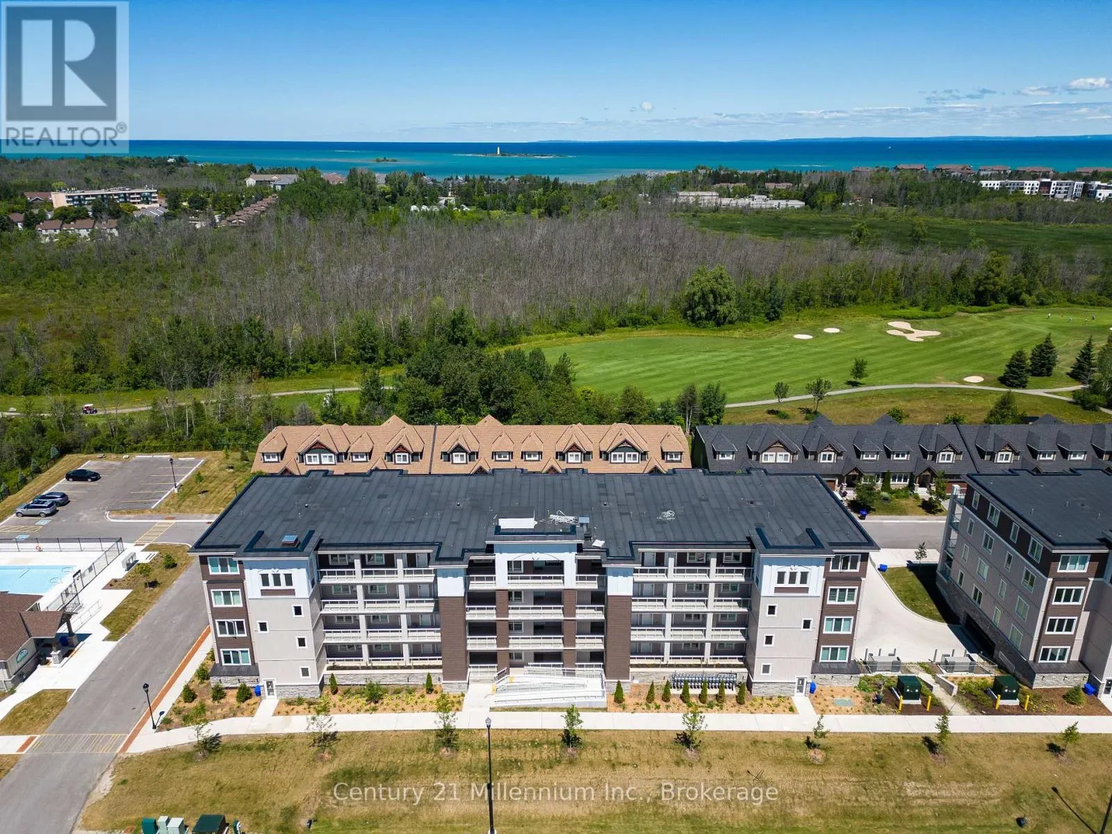 205 - 17 SPOONER CRESCENT, #205
