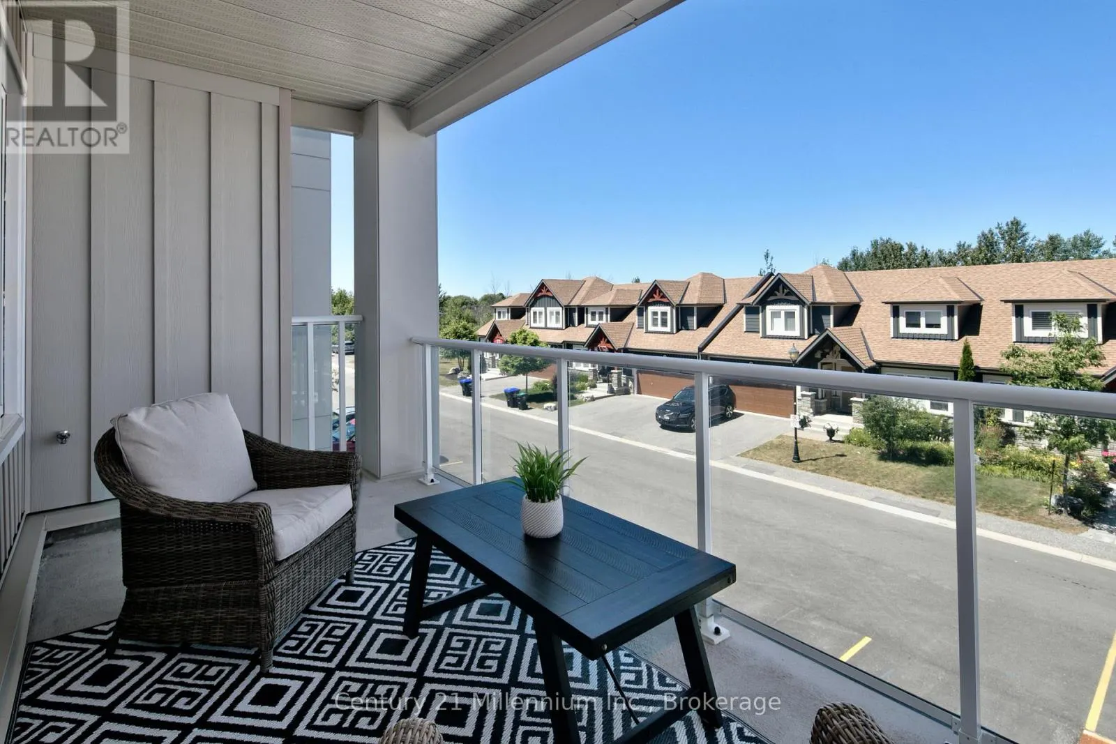 205 - 17 SPOONER CRESCENT, #205