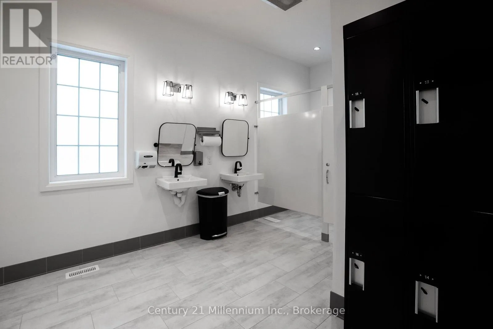 205 - 17 SPOONER CRESCENT, #205