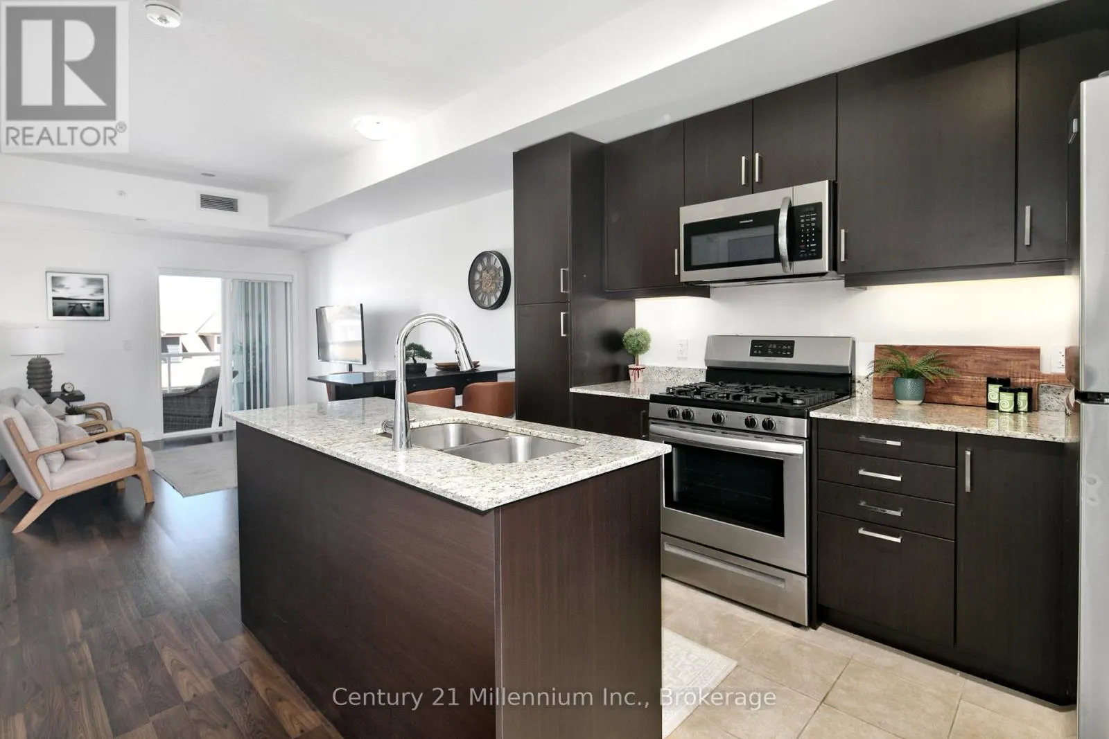 205 - 17 SPOONER CRESCENT, #205